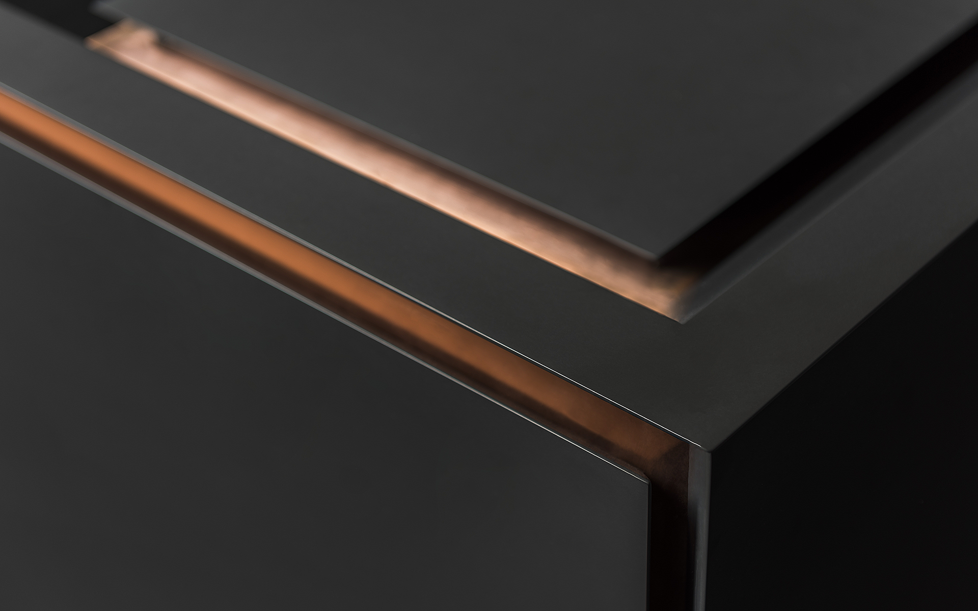 INITI_Bold_002